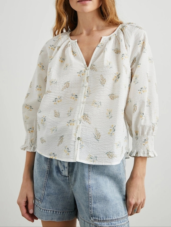 Rails Tops - Rails Mariah Top — White Floral Button-Front Blouse